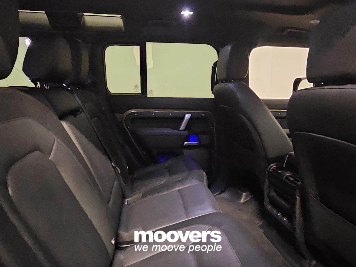 LAND ROVER Defender 110 3.0D I6 250 CV AWD Auto X-Dynamic HSE